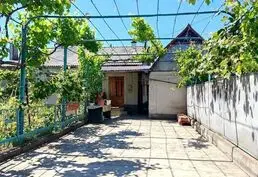Каменный дом с. Карагаш, 18 соток, 80 кв., удобства в доме