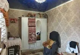 Продается 2-комнатная квартира в районе Комсомольского рынка.