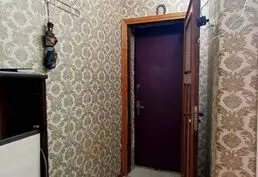 Продается 2-комнатная квартира в районе Комсомольского рынка. - 7