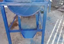 Продам недорого,  кукурузотеребилка на 220 вольт.