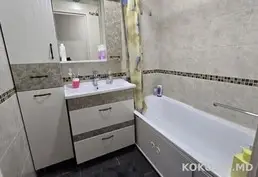Apartament cu 3 camere de vânzare în sectorul Ciocana 🏡 - 7
