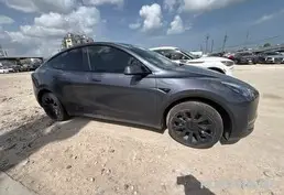 Tesla Model Y 2022 на разборку