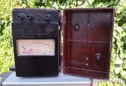 Продам мегаомметры М4100/3 500V и Type JV-500