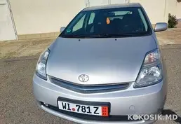 Toyota Prius Гибрид