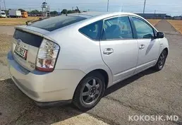 Toyota Prius Гибрид