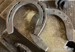 Продам подковы для лошадей