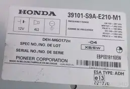 Продам Штатную Магнитолу Pioneer для Honda CR-V 2