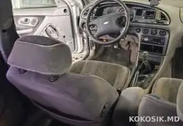 Ford Mondeo (1993 г., Универсал) — 1.6 Бензин