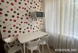 Сдам 2-комнатную квартиру в Центре (Тирасполь)