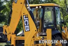 Требуется водитель на экскаватор-погрузчик