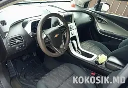 Продается автомобиль Chevrolet Volt 2011 года