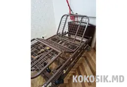Продается медицинская кровать с пультом управления