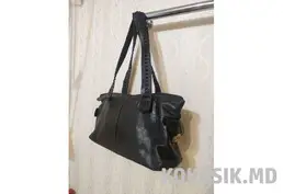 Продается черная женская сумка. 100 % кожа, Италия