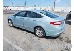 Ford Fusion SE Energy Plug-in Hybrid (2013)
