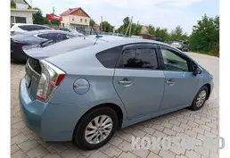 Продам Toyota Prius Plug-in Hybrid (2012) - 3