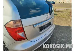 Honda FR-V 2008, Минивэн, 6 мест (Свежепригнана)