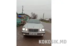Mercedes-Benz E-Class W210 1998