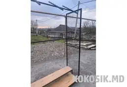 Стойка для одежды (2 м x 1.6 м, Металл и дерево)