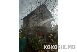Teren cu casă neterminată în satul Cruzești - 2