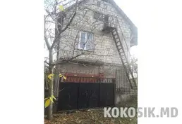 Teren cu casă neterminată în satul Cruzești - 3
