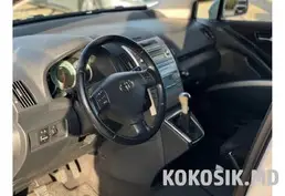 Toyota Corolla Verso 2007