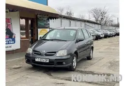 Nissan Almera Tino 2005