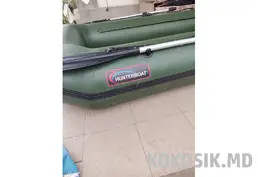 Лодка HUNTERBOAT 280 в идеальном состоянии