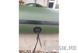 Лодка HUNTERBOAT 280 в идеальном состоянии