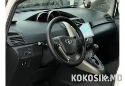 Toyota Verso 2009. 6 800 $ (Доступен в автокредит)
