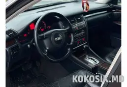 Audi A8 Quattro 1999. 3 150 $ (Доступен в автокредит)