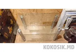Стеклянная тумба под телевизор / Универсальный столик