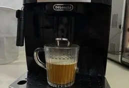 Продажа кофемашины DeLonghi