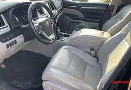 Купить Toyota Highlander 2018