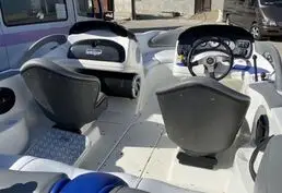 Купить катер Bombardier Sea-Doo Challenger 1800