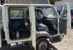 Купить грузовой автомобиль Nissan Cabstar