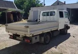 Купить грузовой автомобиль Nissan Cabstar