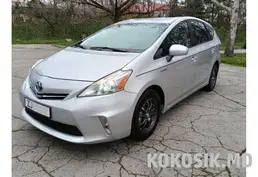 Toyota Prius V