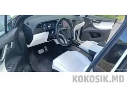 Tesla Model X P100D Performance - 6