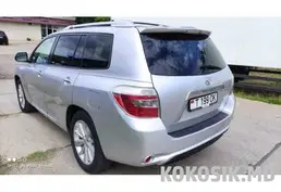 Toyota Highlander Hybrid Limited. Метан