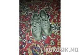 Кросівки Reebok (38 розмір)