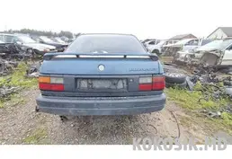 Розборка Volkswagen Passat B3 1.8