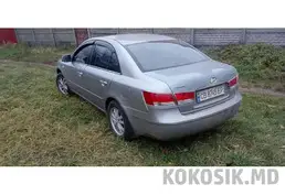 Продам Hyundai Sonata 2.0 (Автомат) 2008