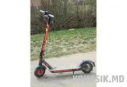 Продам електросамокат (Нова батарея)