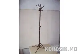 Эксклюзивная кованая напольная вешалка