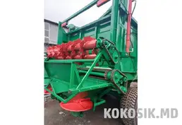 Продаж універсального гноєрозкидача ПРТ-10