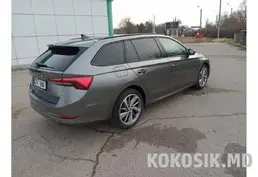 Skoda Octavia 2023 | Гибрид