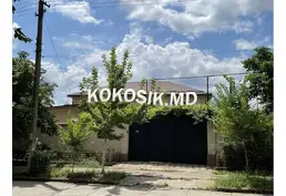Продажа двухэтажного дома в Бендерах (Центр)