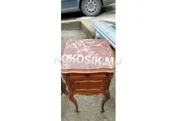 Două noptiere Ludovic XIV cu marmură