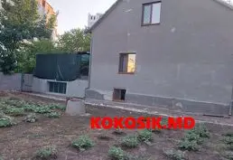 Продам 3-этажный частный дом с 2 утеплёнными гаражами