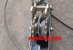 Лебедка автомобильная металлическая 2 тонны